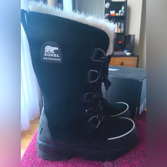 Sorel Winter Boots (Tivoli Tall Boot), in perfect condition! - Picture 2 of 4